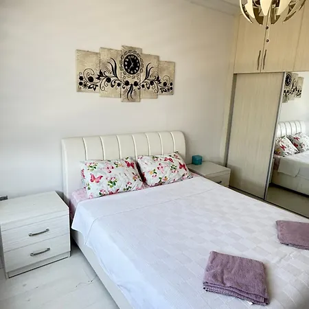 Nicosia's Diamond アパート